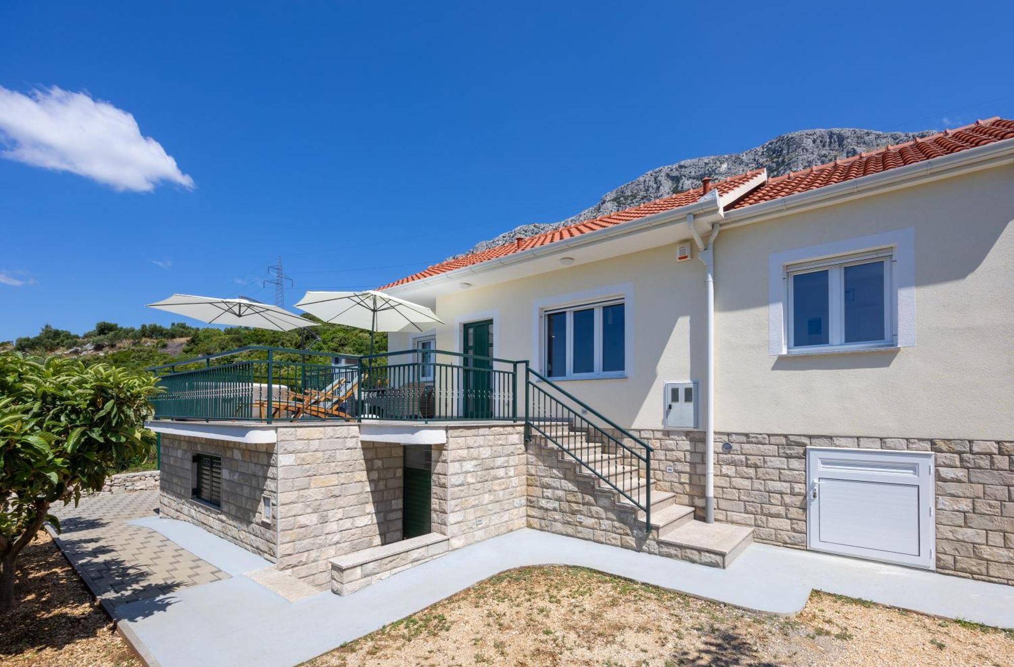 Private Villa Golden Hour With A View Of Split Area Kaštel Sućurac Eksteriør bilde